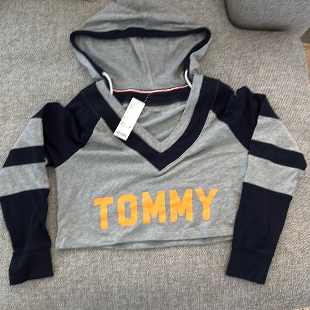 Tommy Hilfiger Urban Outfitters women’s top